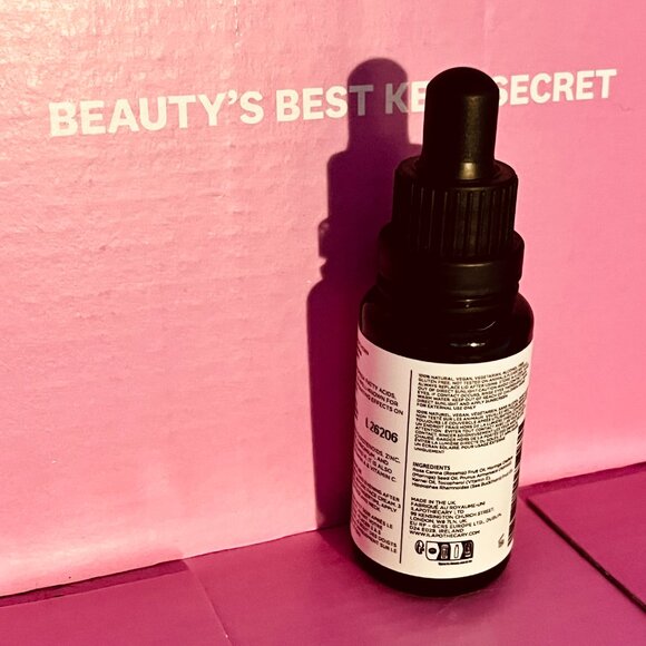 SOLD Ilapothecary: Reset Vitamin A Face Serum - Picture 2 of 2